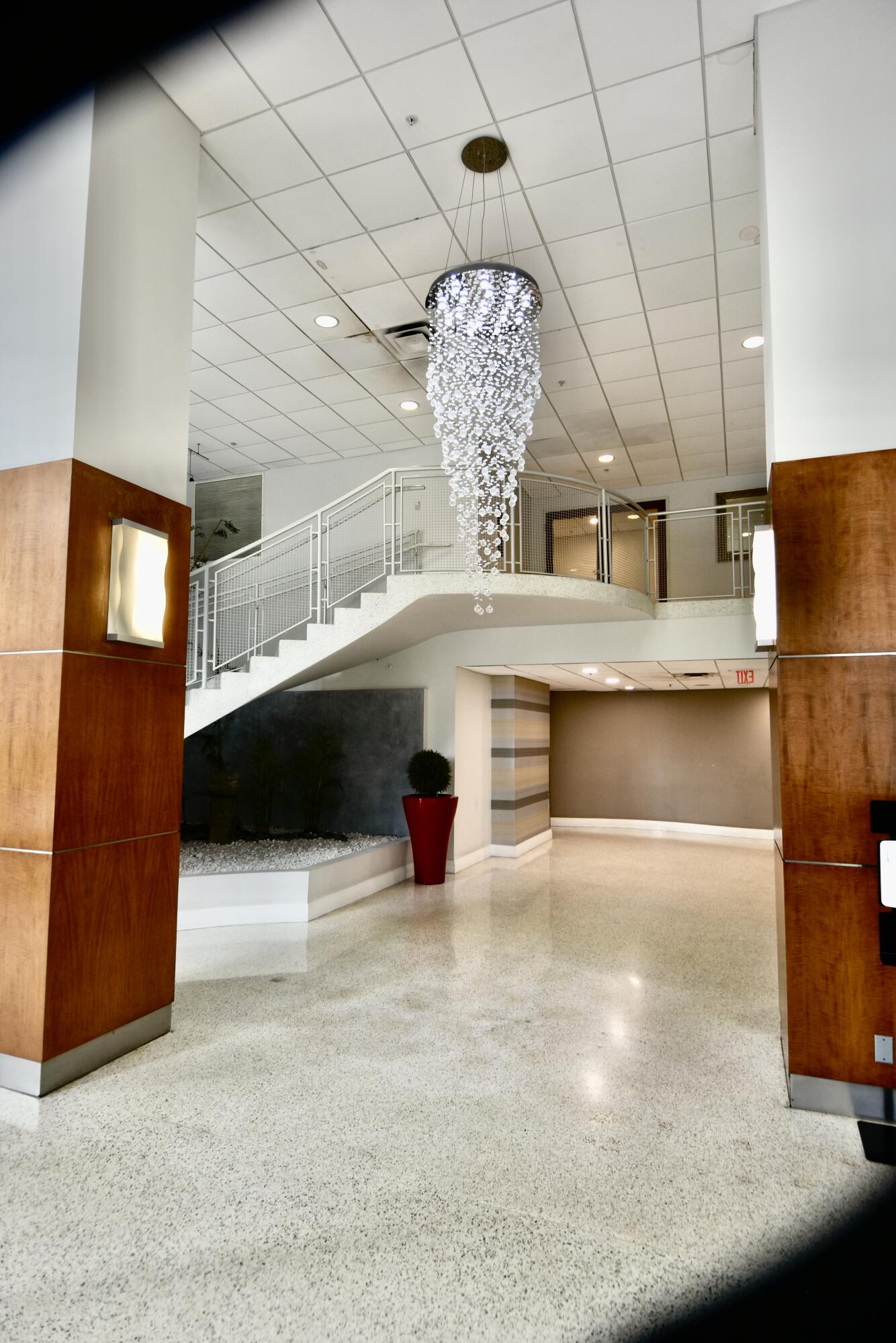 3000 S Ocean Drive Unit: 1000