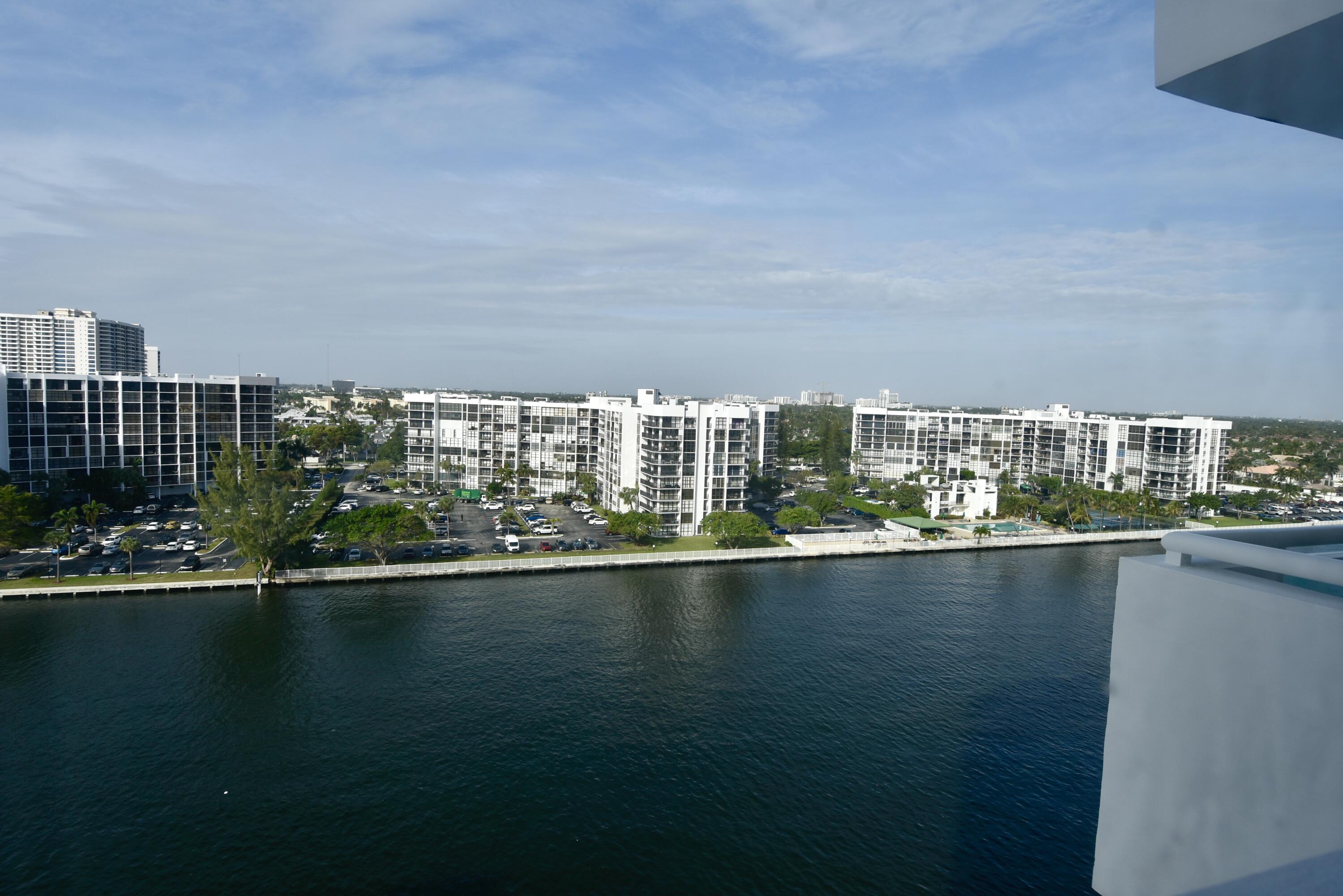 3000 S Ocean Drive Unit: 1000