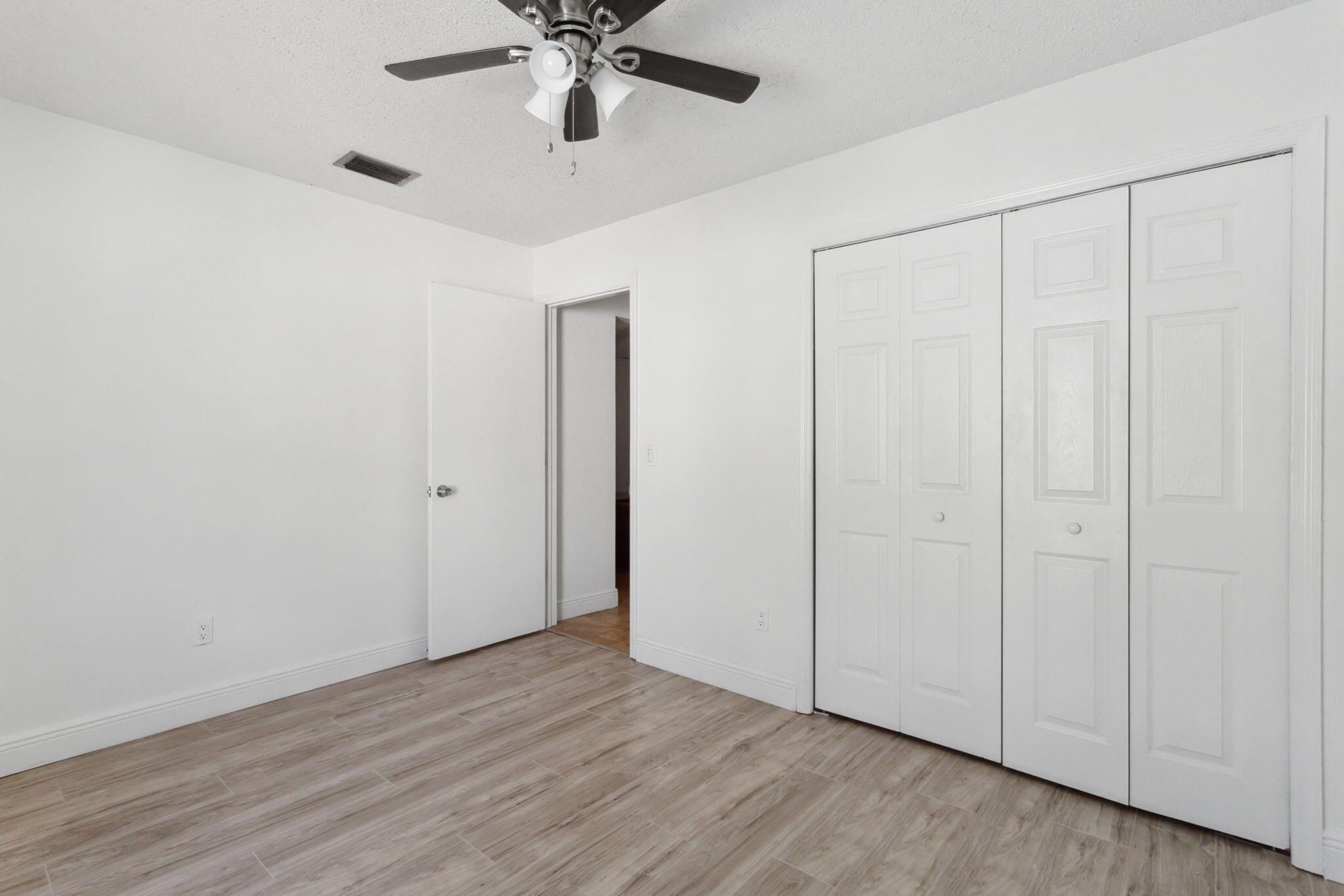 714 NW 42 Way