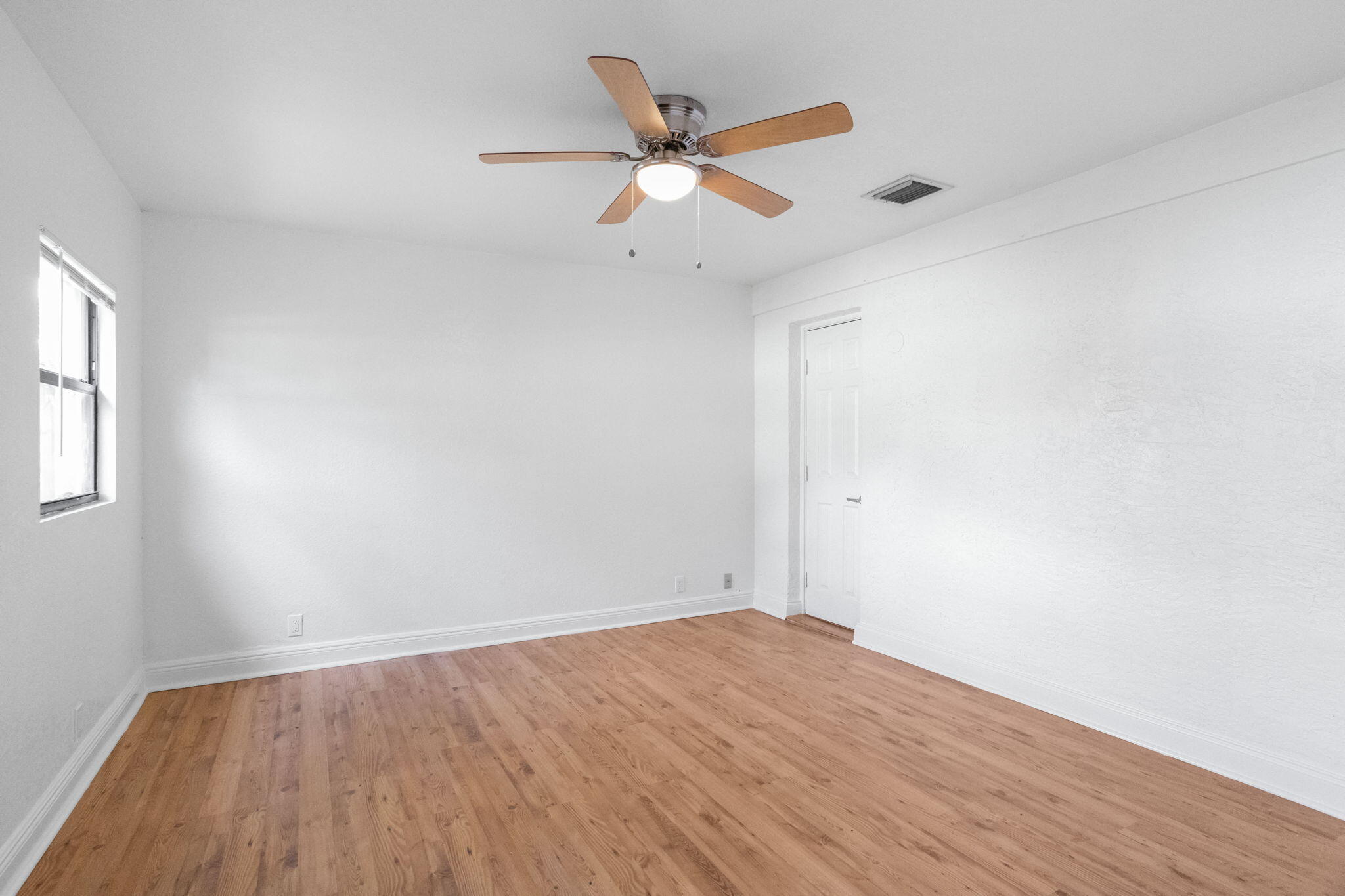 714 NW 42 Way