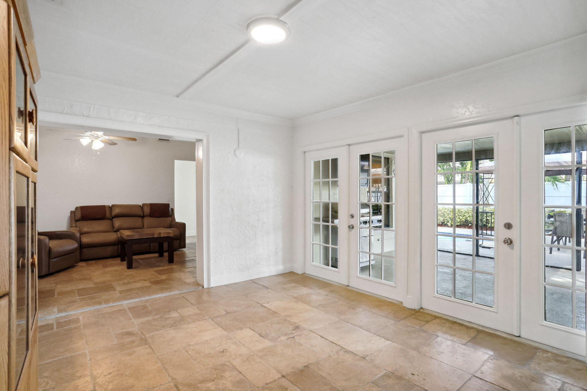 714 NW 42 Way