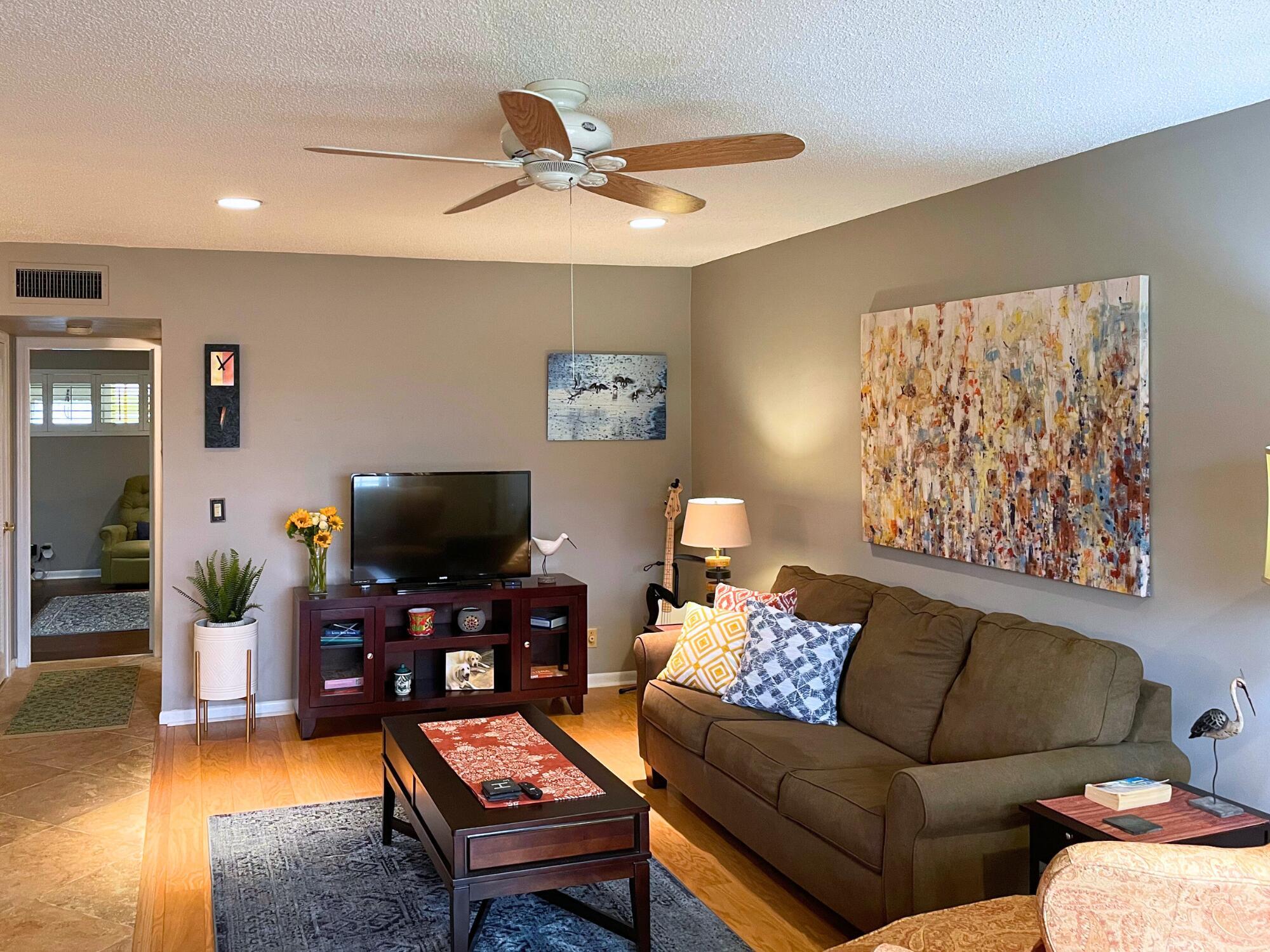 3301 Loren Road Unit: C