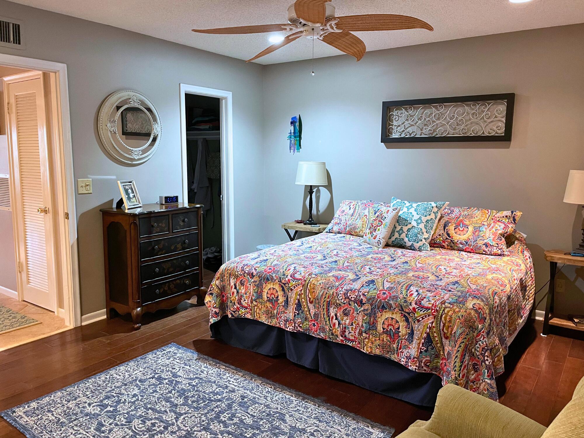 3301 Loren Road Unit: C