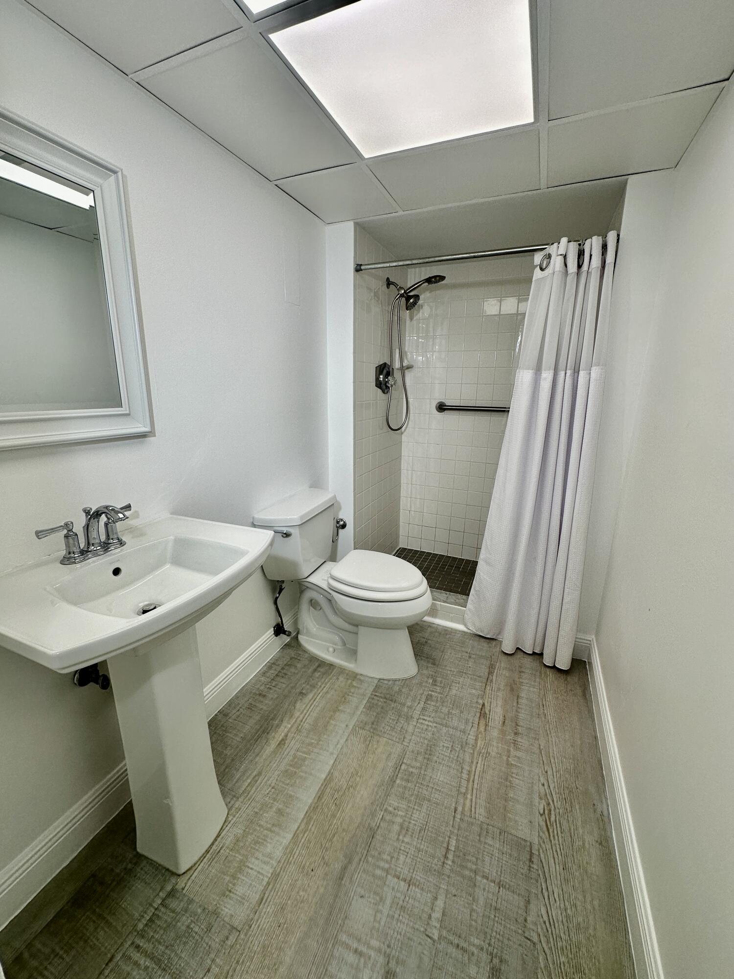 460 NW 20th Street Unit: 2110