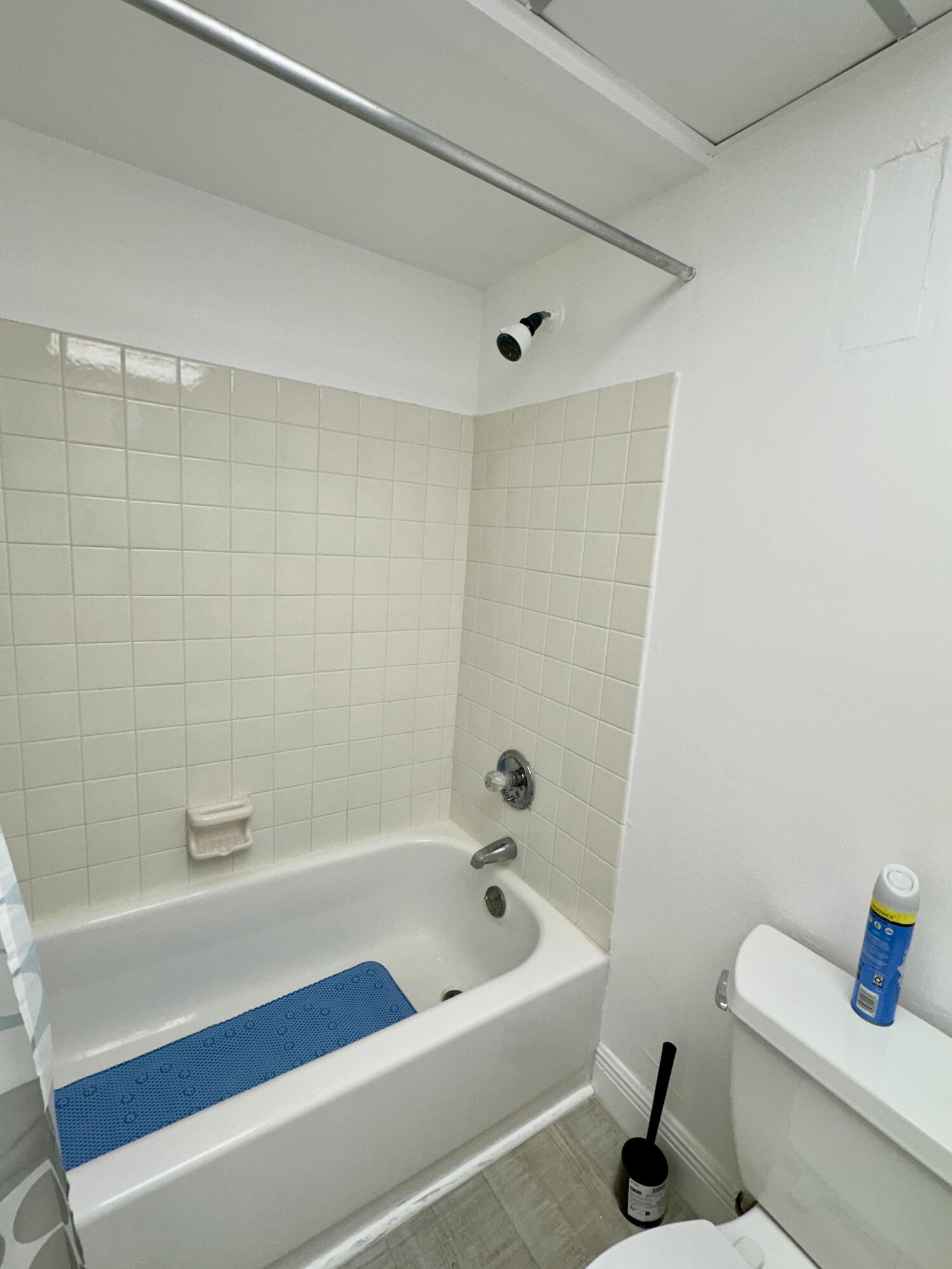 460 NW 20th Street Unit: 2110