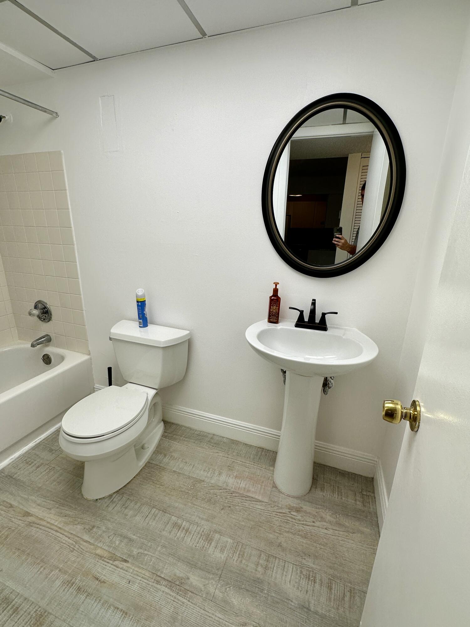 460 NW 20th Street Unit: 2110