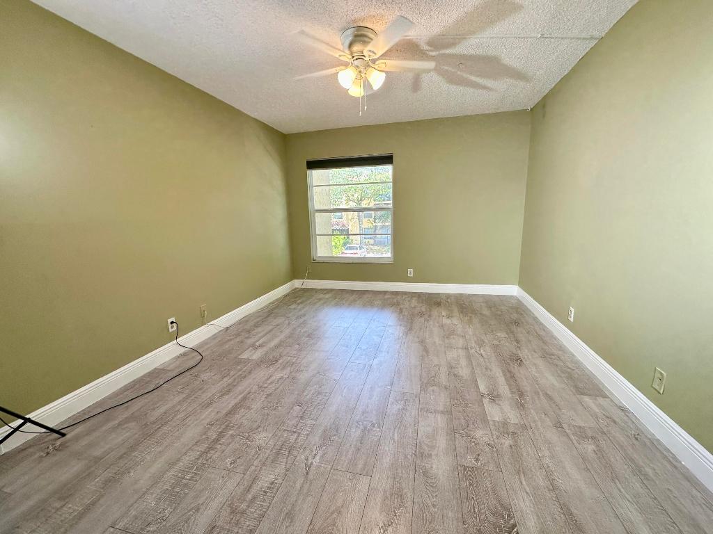 460 NW 20th Street Unit: 2110