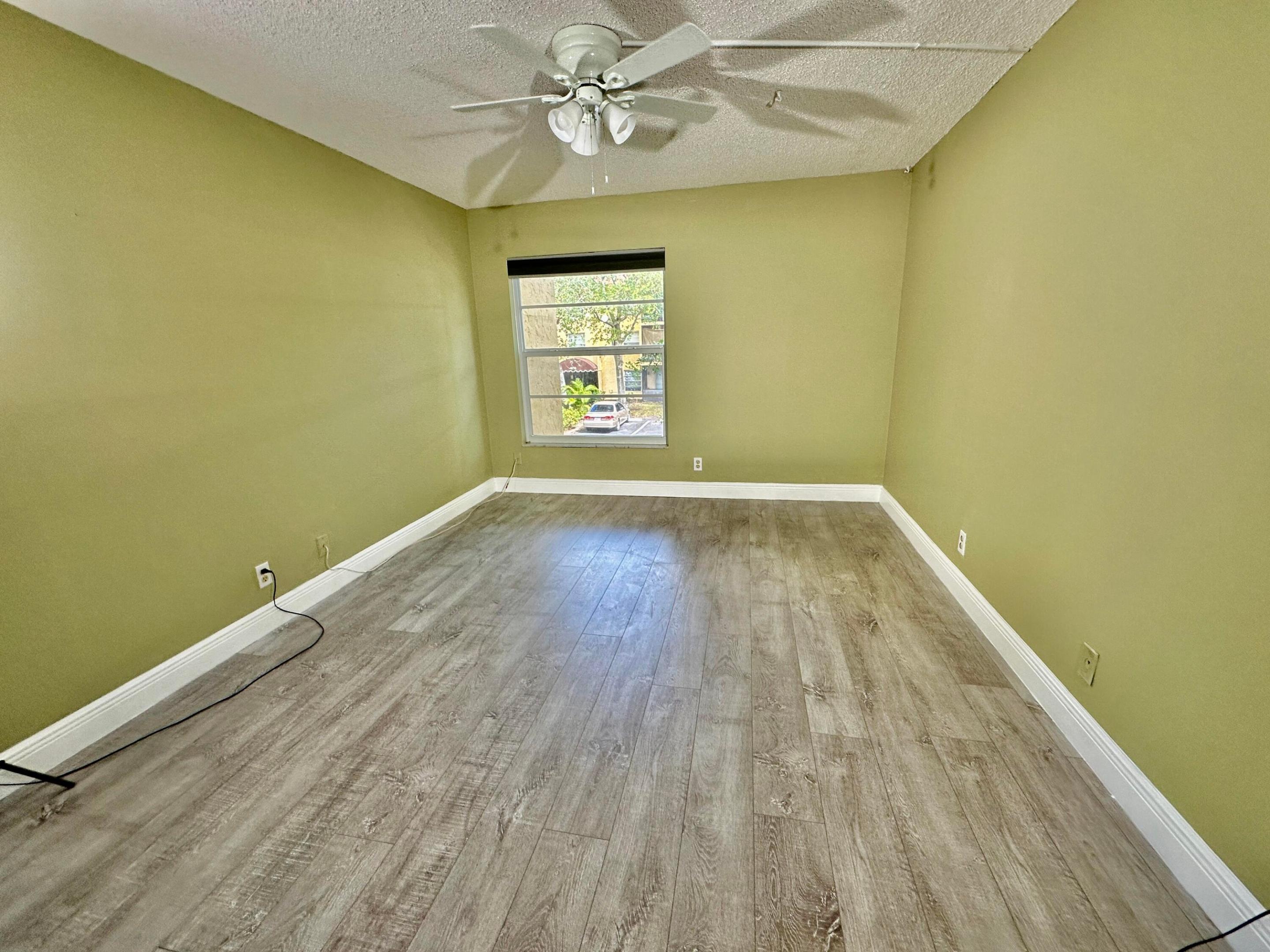 460 NW 20th Street Unit: 2110