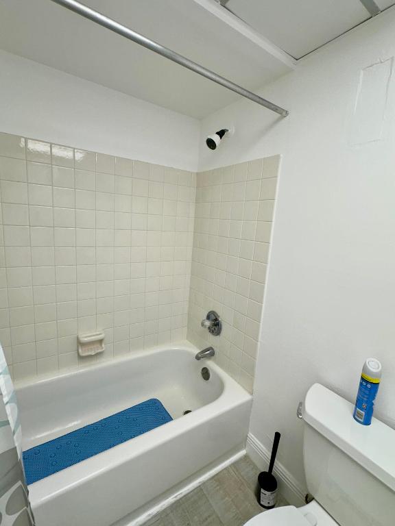 460 NW 20th Street Unit: 2110