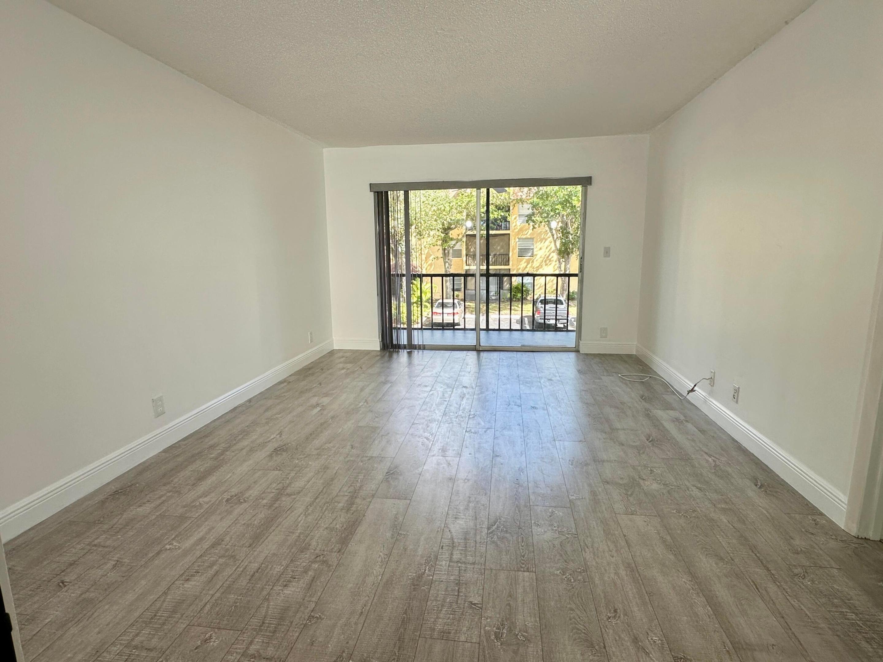 460 NW 20th Street Unit: 2110