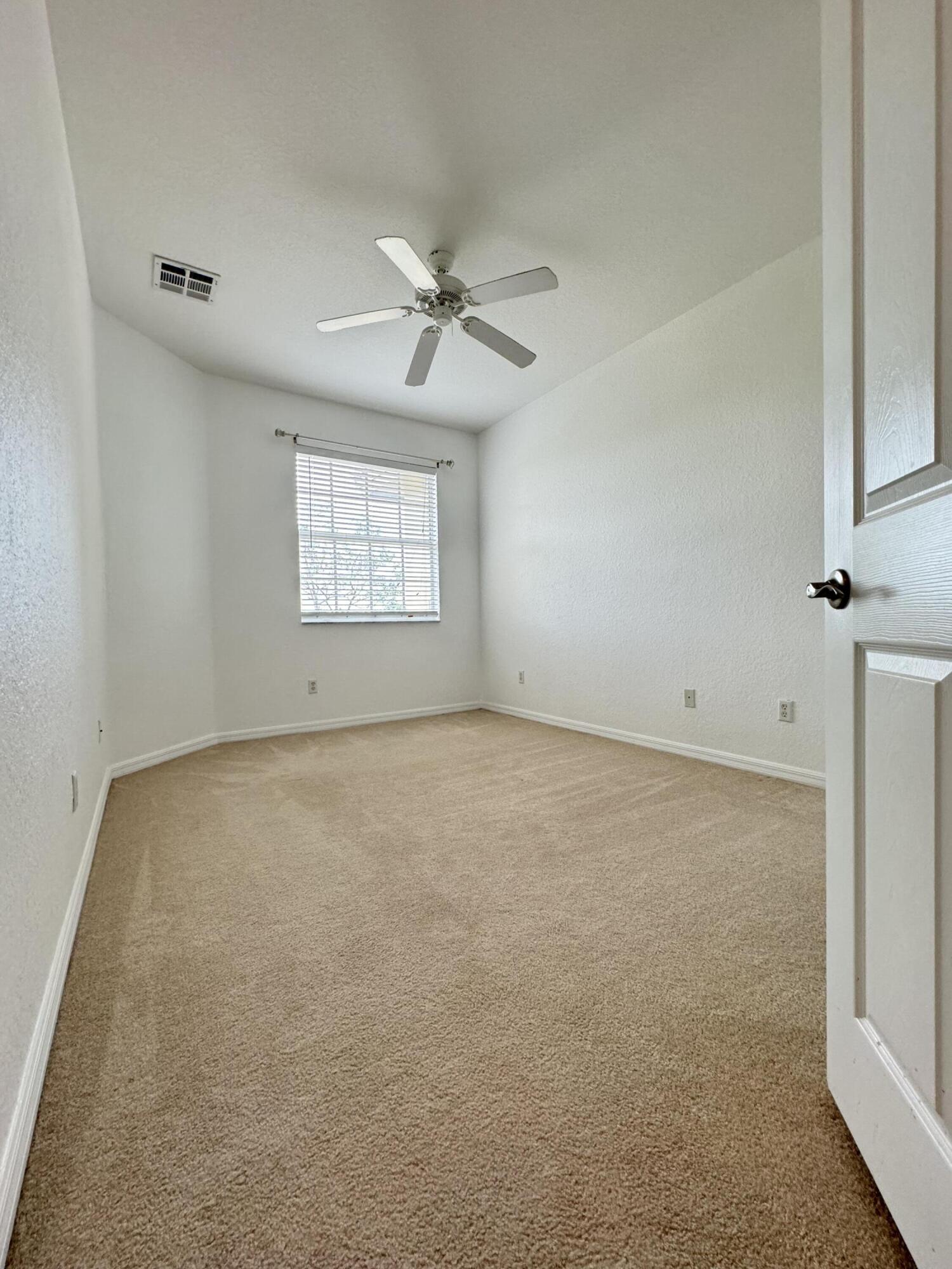 1015 Ventnor Avenue Unit: 3g