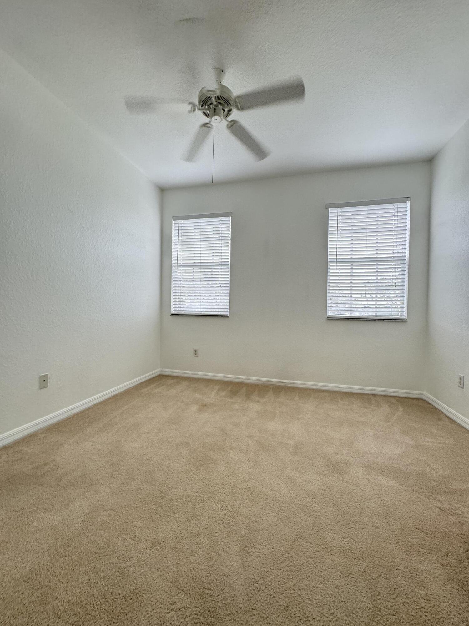 1015 Ventnor Avenue Unit: 3g