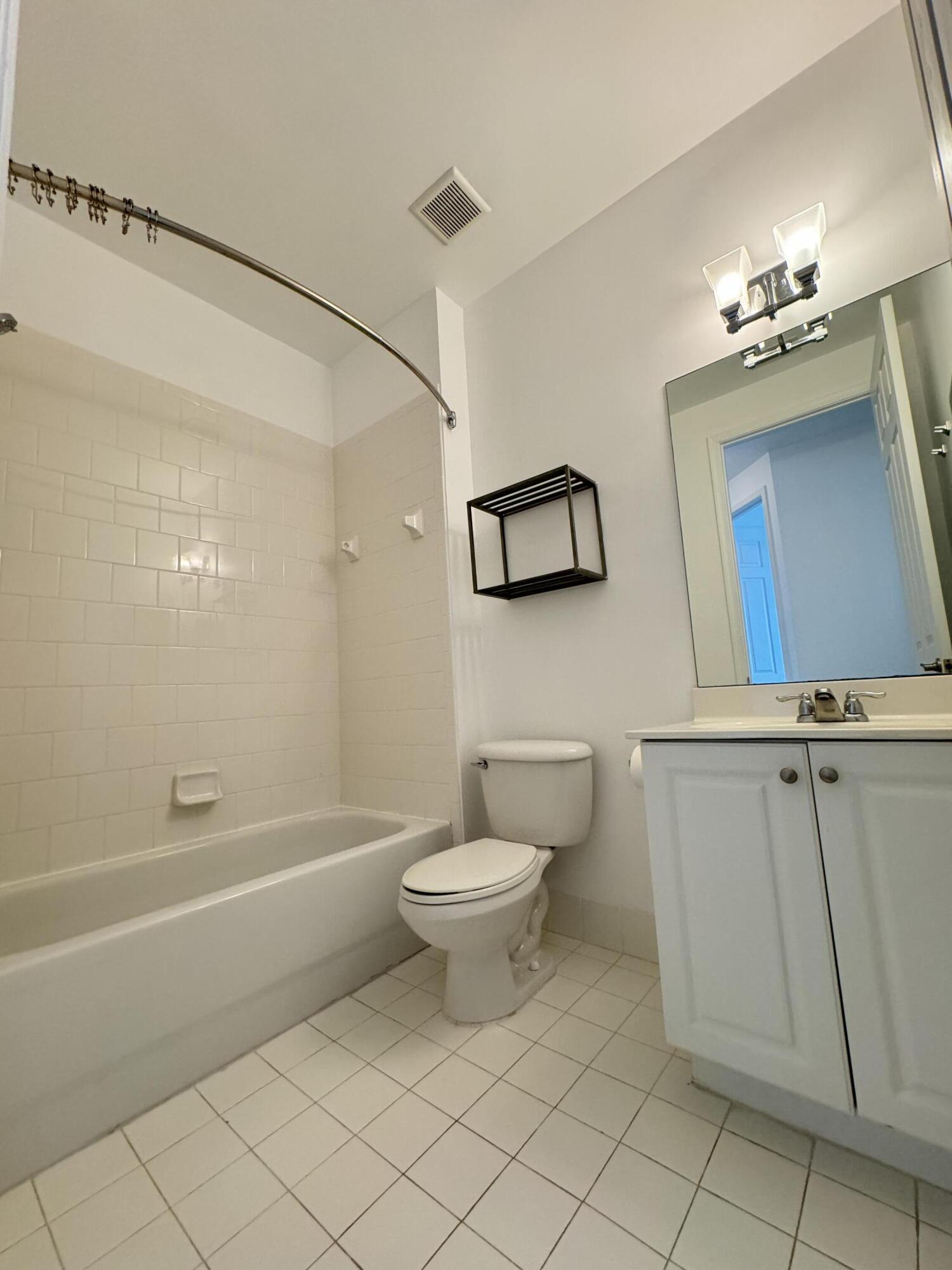 1015 Ventnor Avenue Unit: 3g