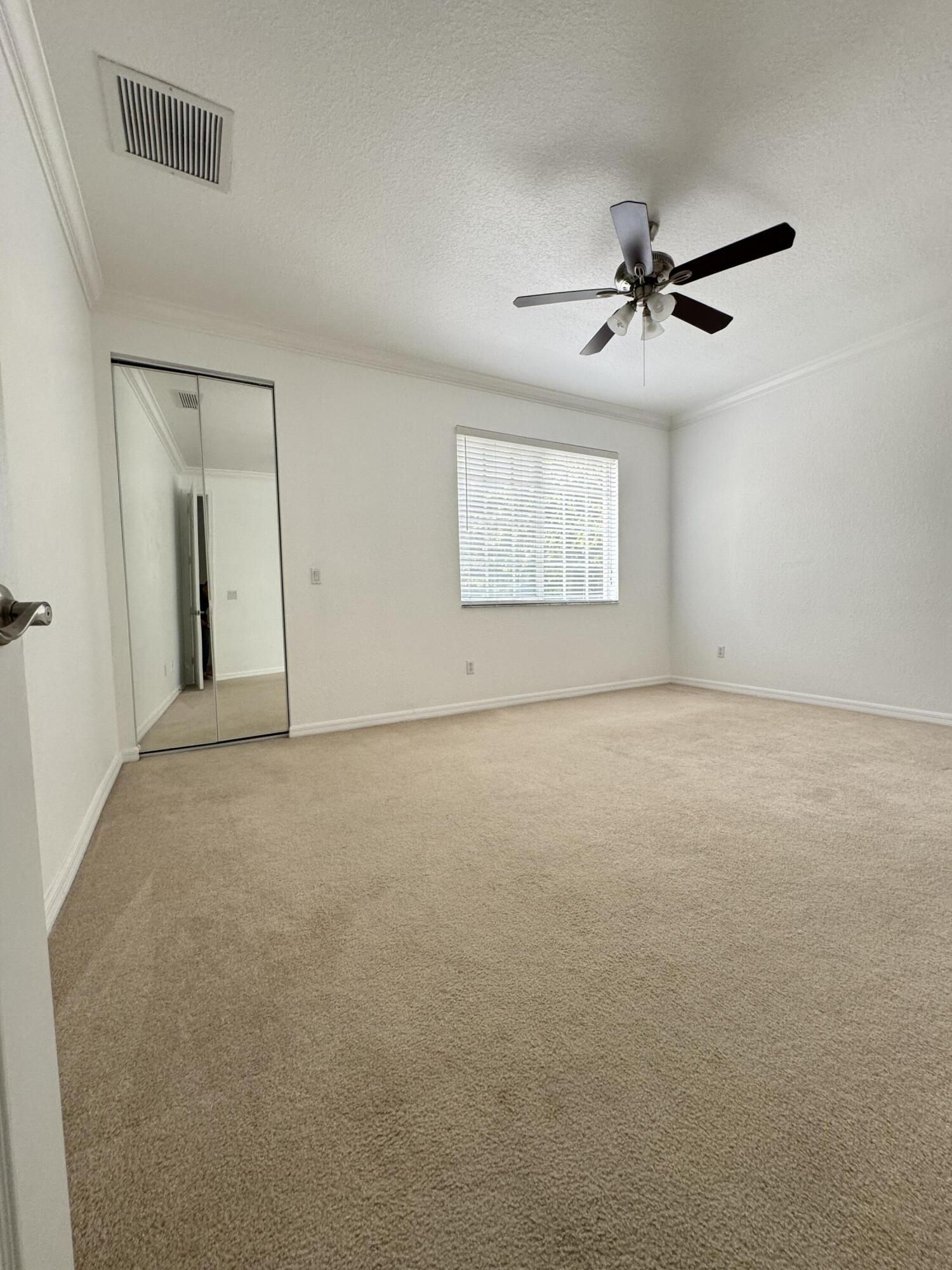 1015 Ventnor Avenue Unit: 3g