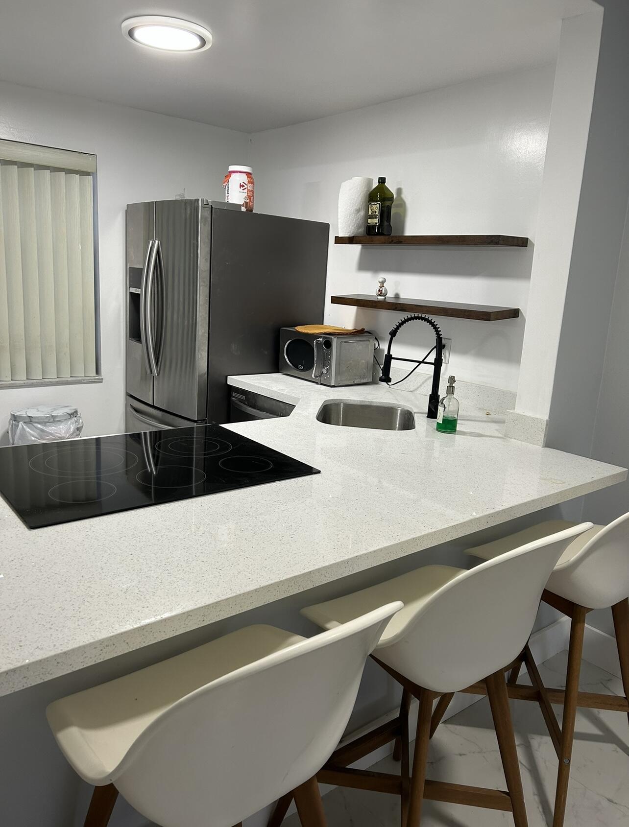 5495 NE 25th Avenue 204, Fort Lauderdale Unit: 204