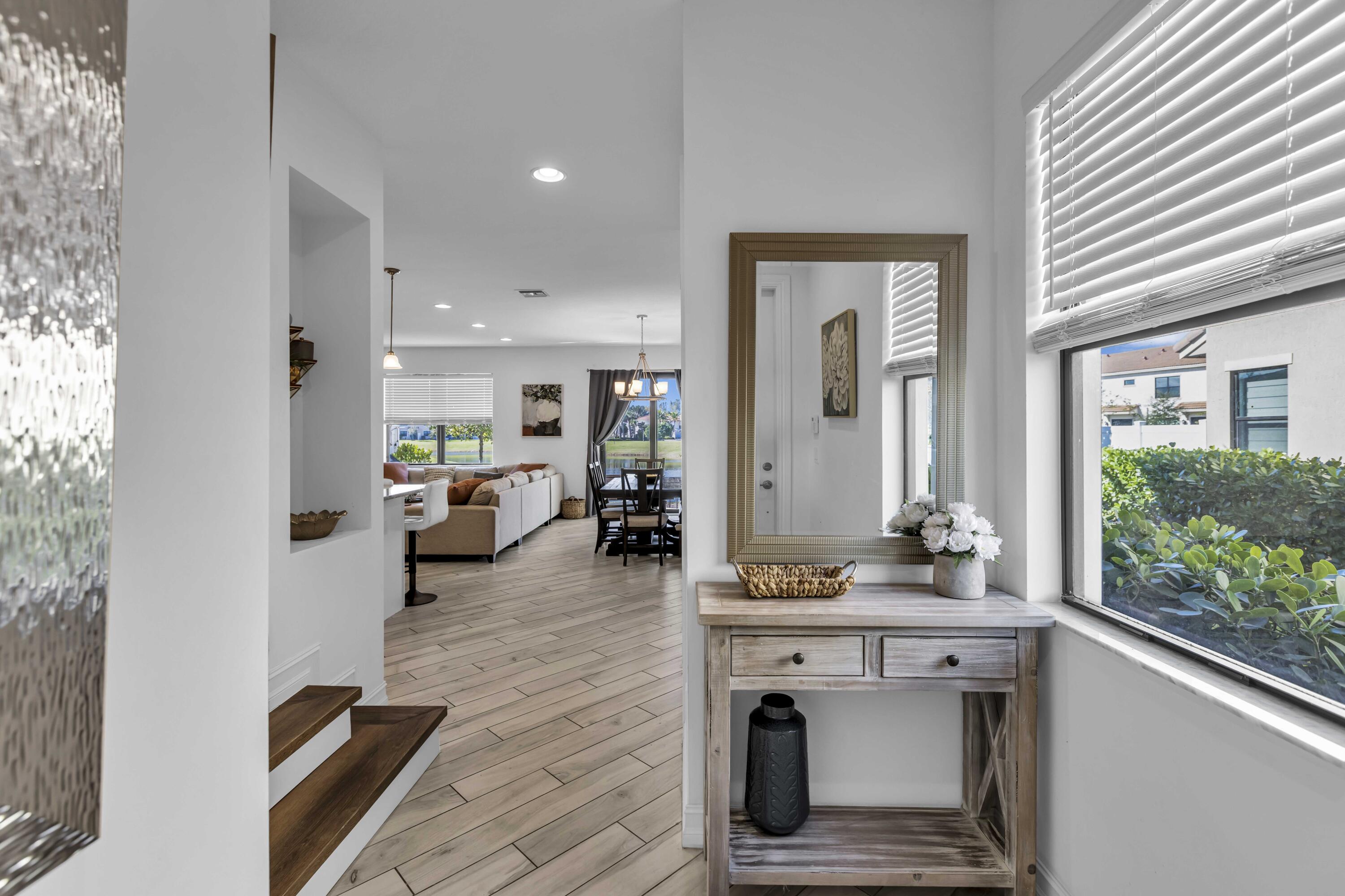 9478 Glider Way