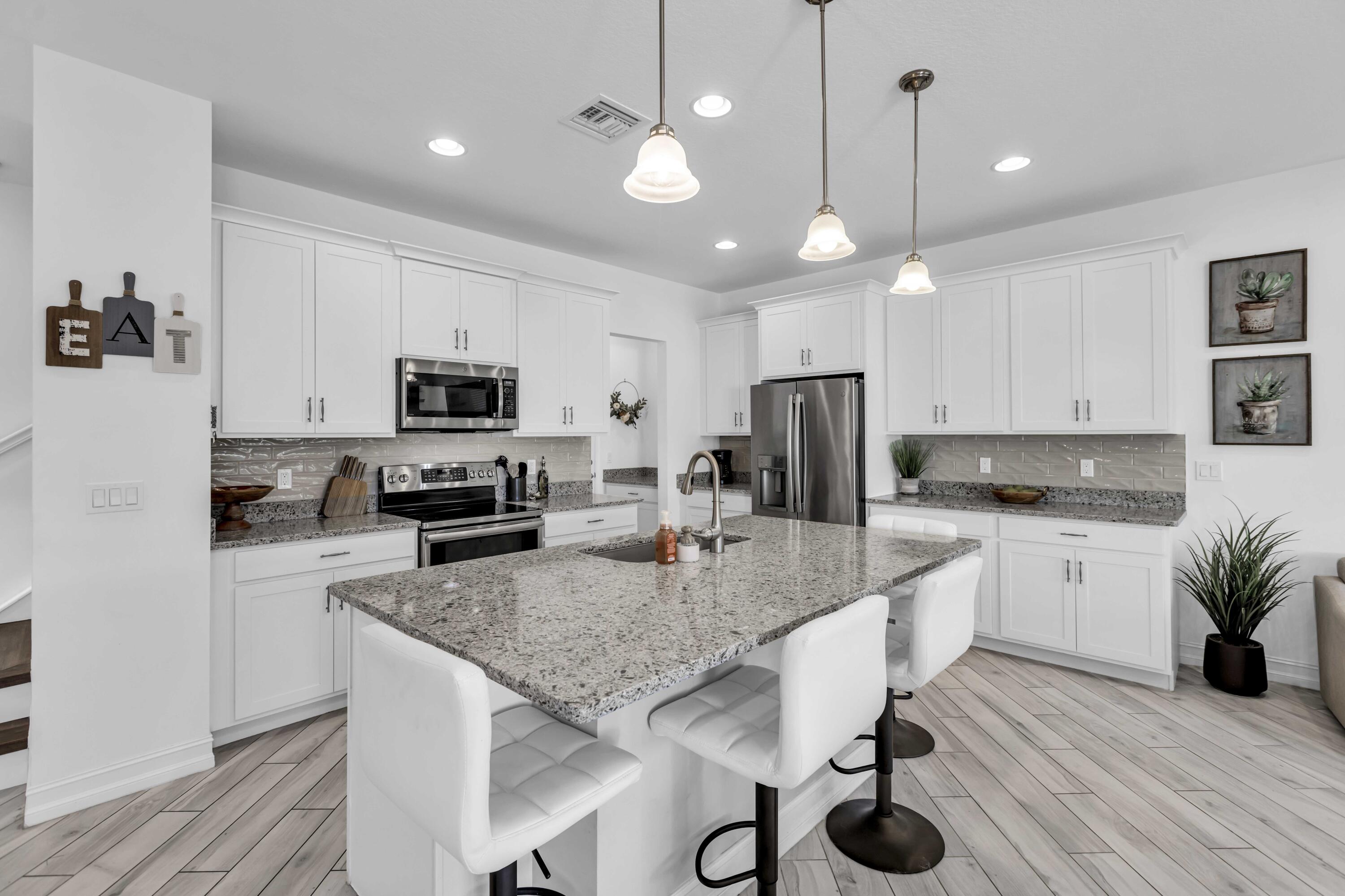 9478 Glider Way