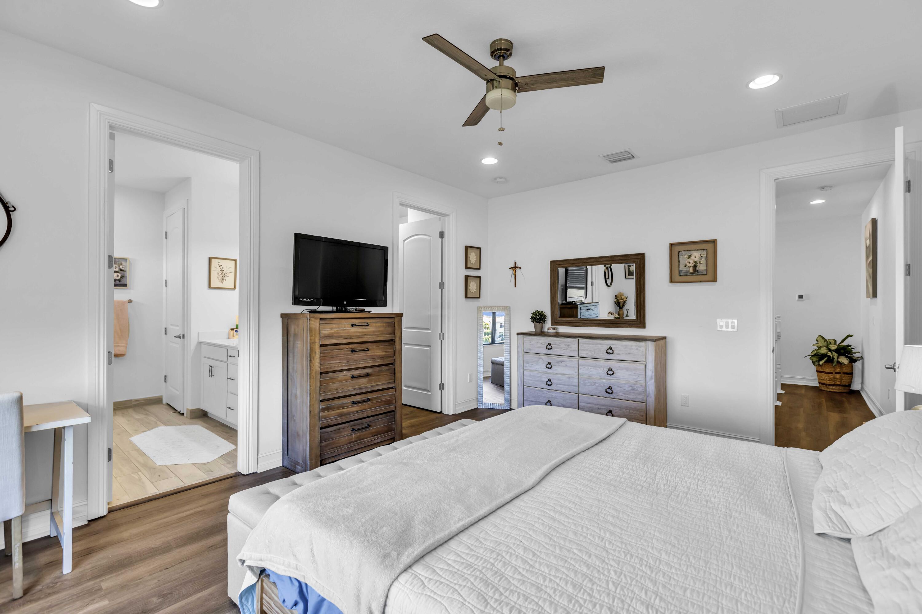 9478 Glider Way