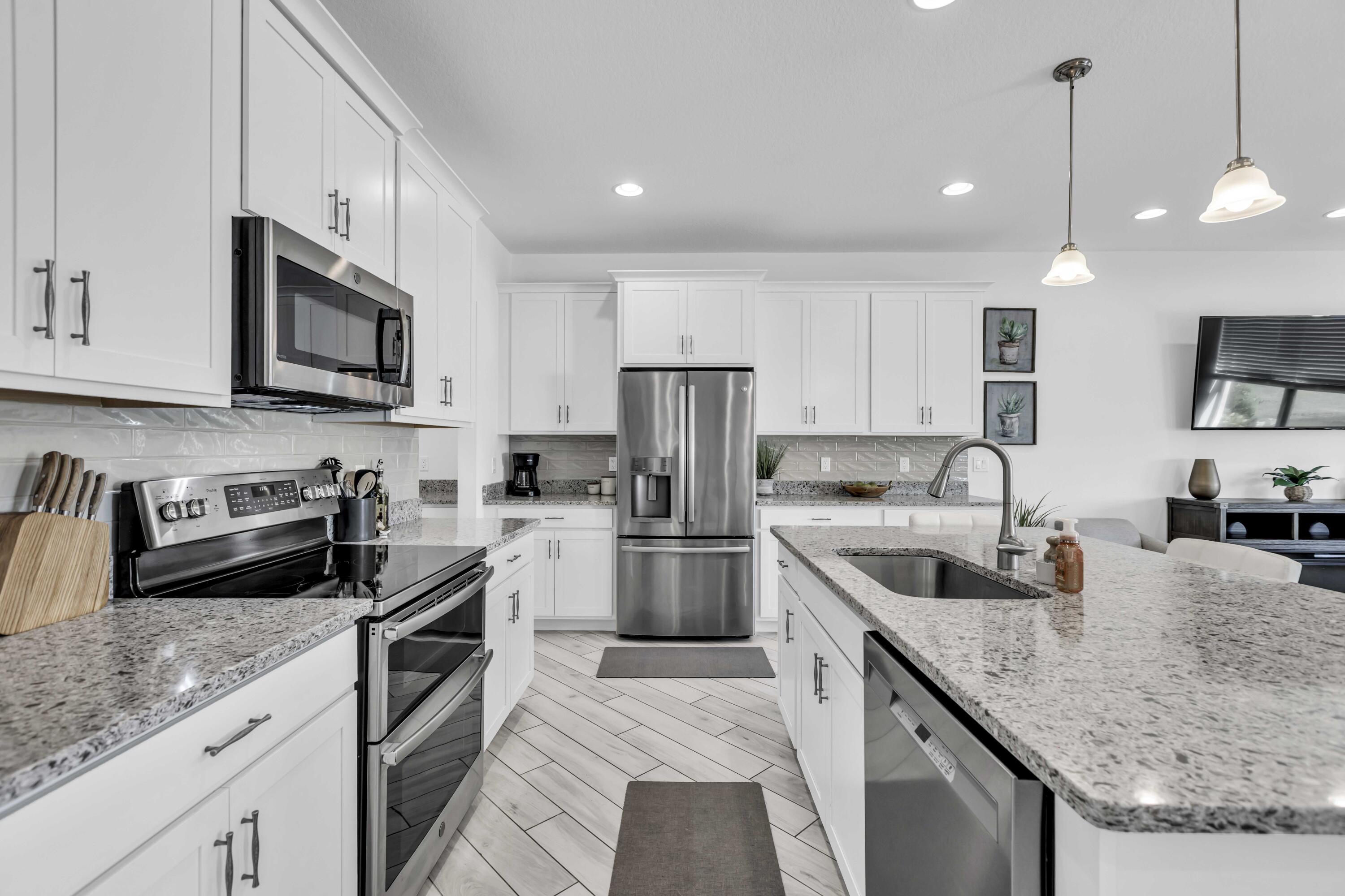 9478 Glider Way