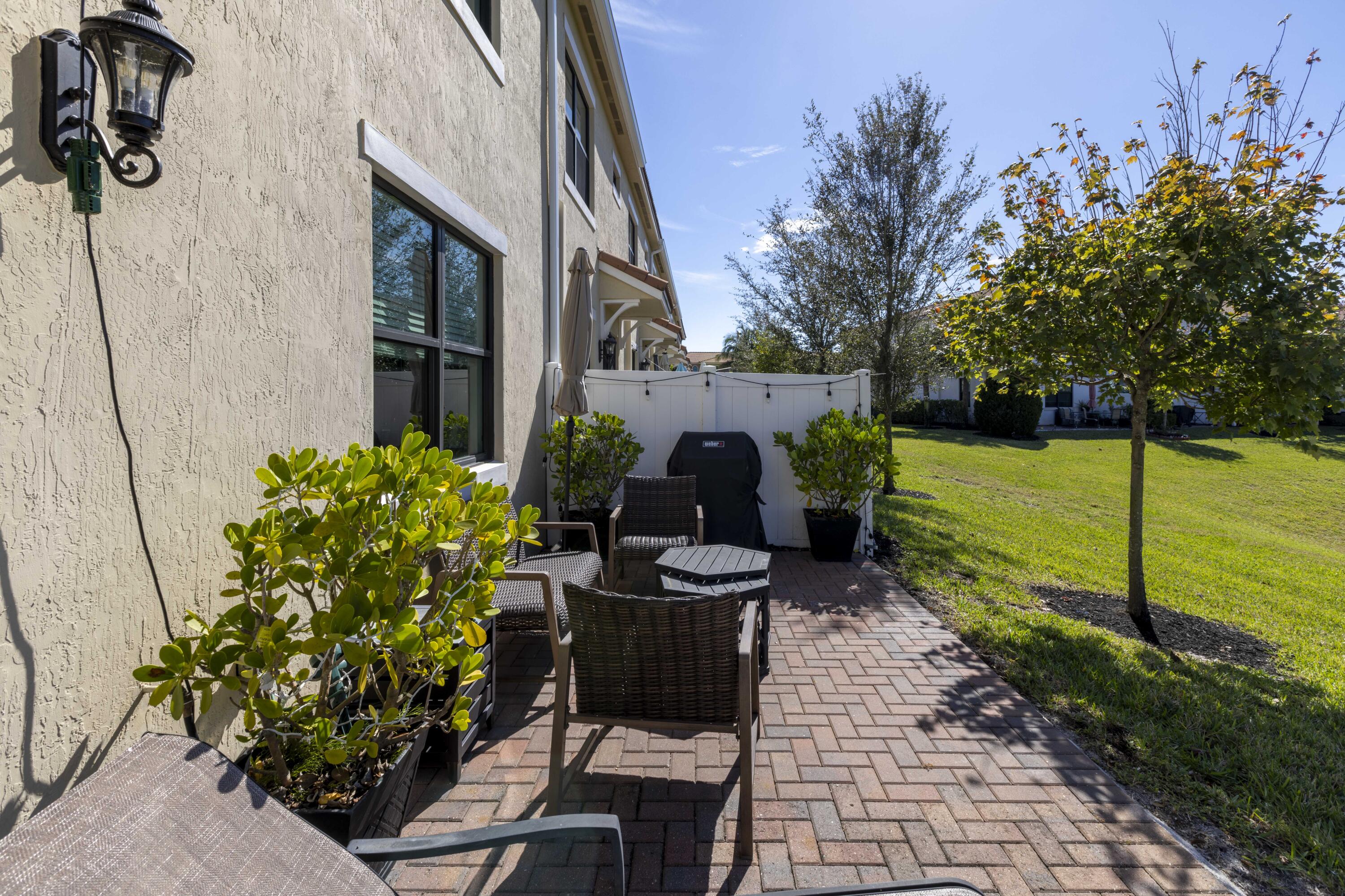 9478 Glider Way