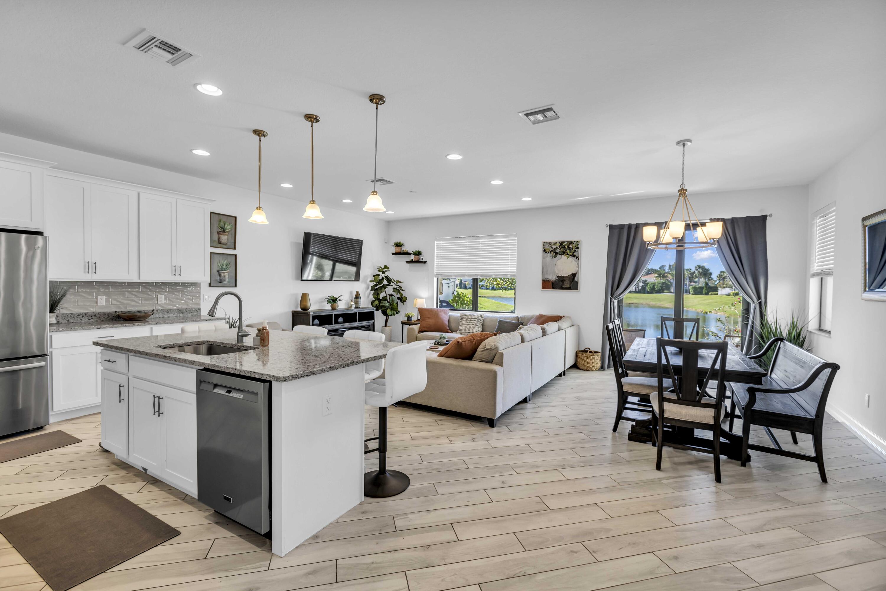 9478 Glider Way