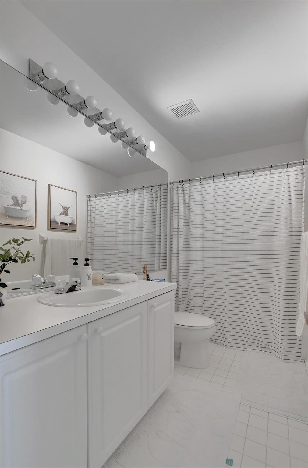 5440 Grand Park Place