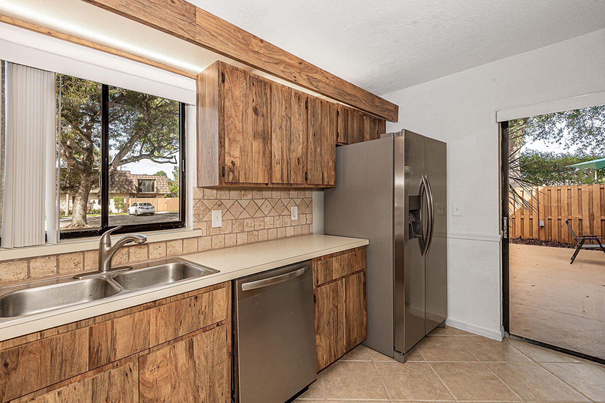 4075 Palm Bay Circle Unit: A