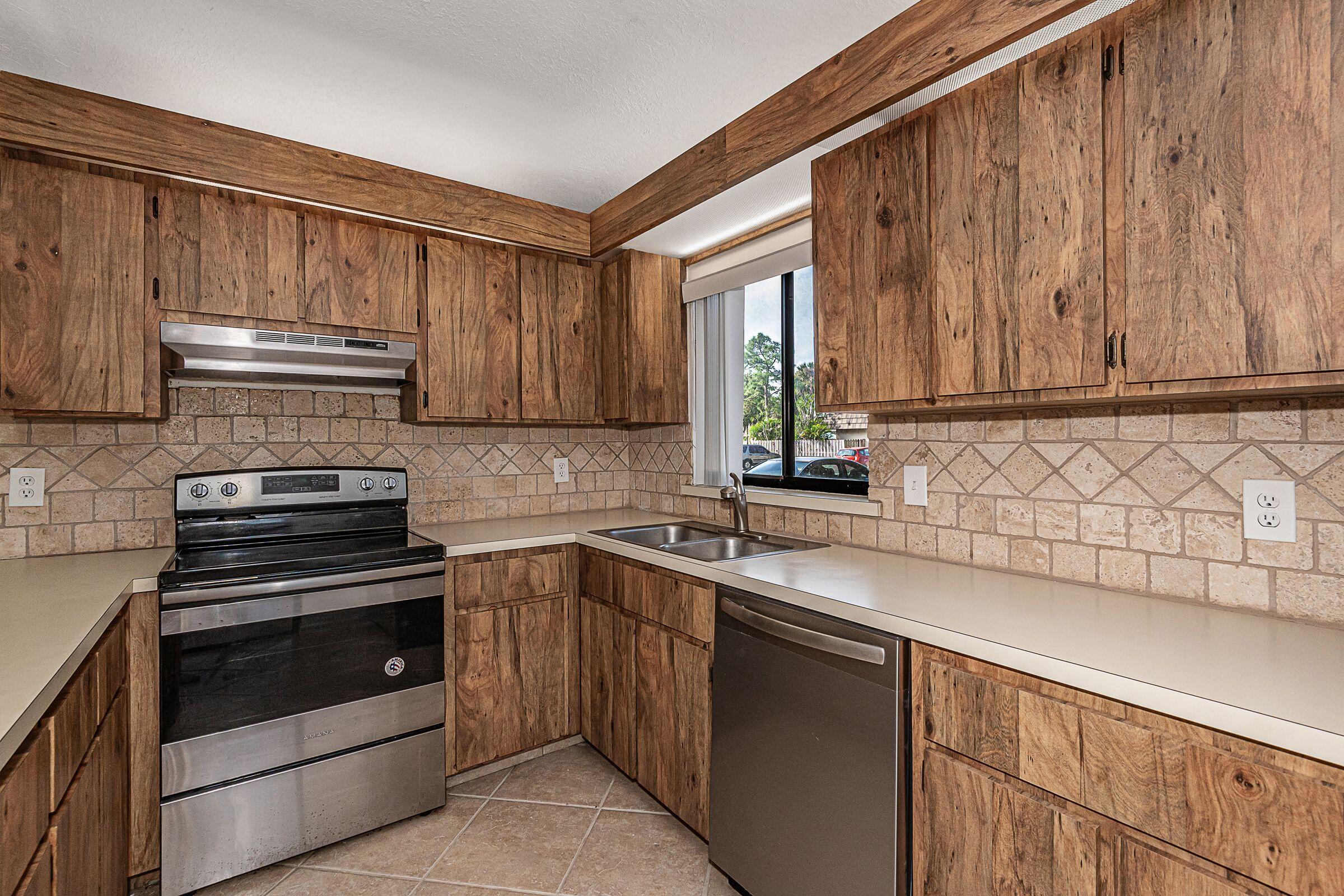 4075 Palm Bay Circle Unit: A