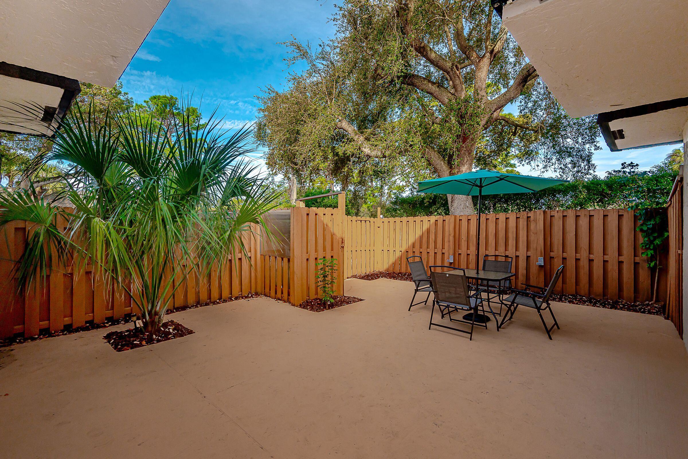 4075 Palm Bay Circle Unit: A