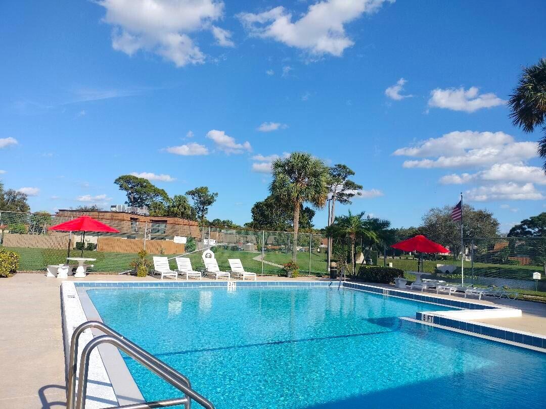 4075 Palm Bay Circle Unit: A