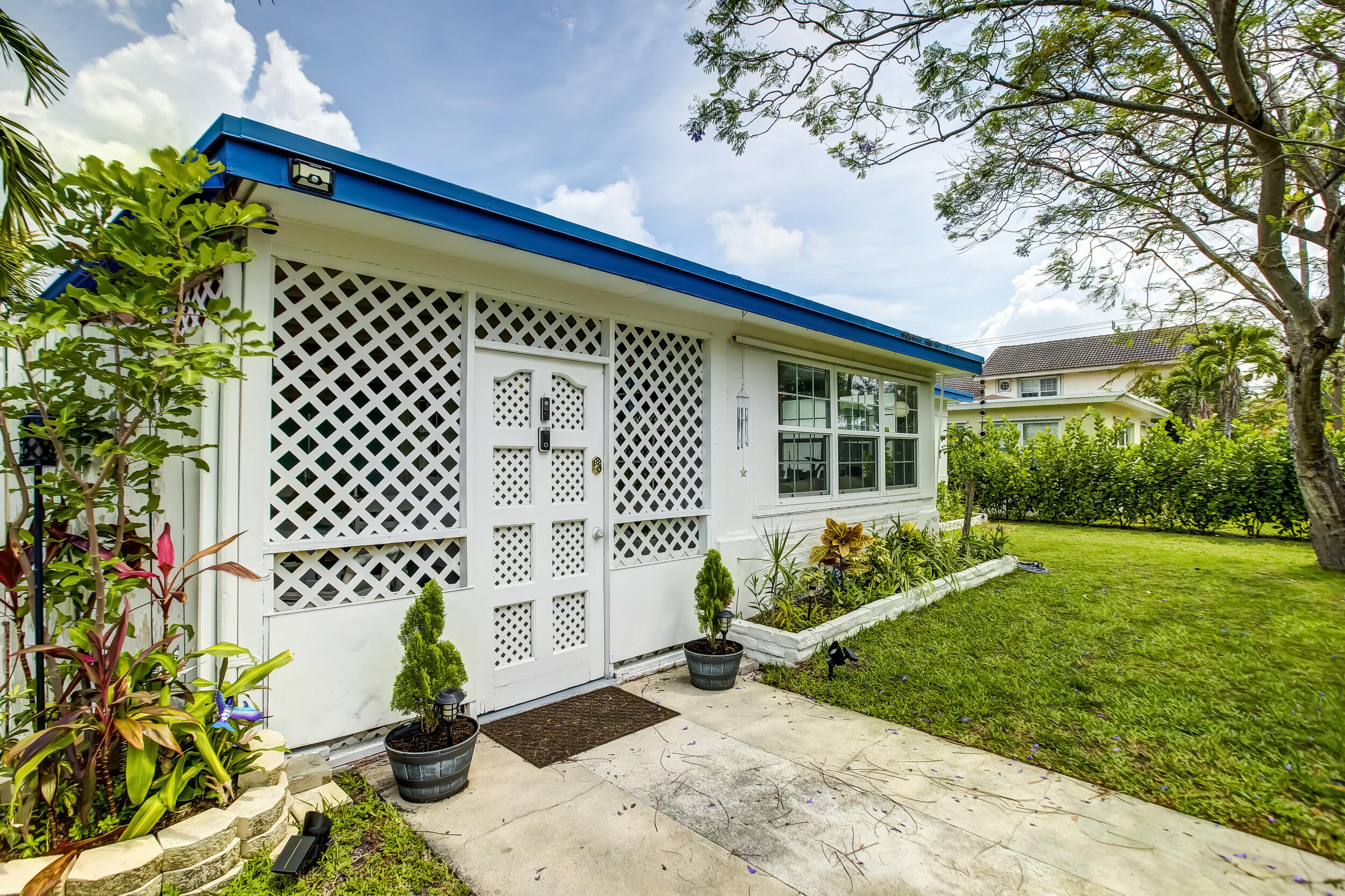 1413 Dewey Street, Hollywood