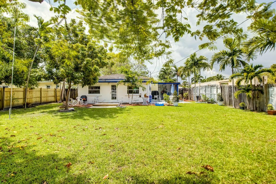 1413 Dewey Street, Hollywood