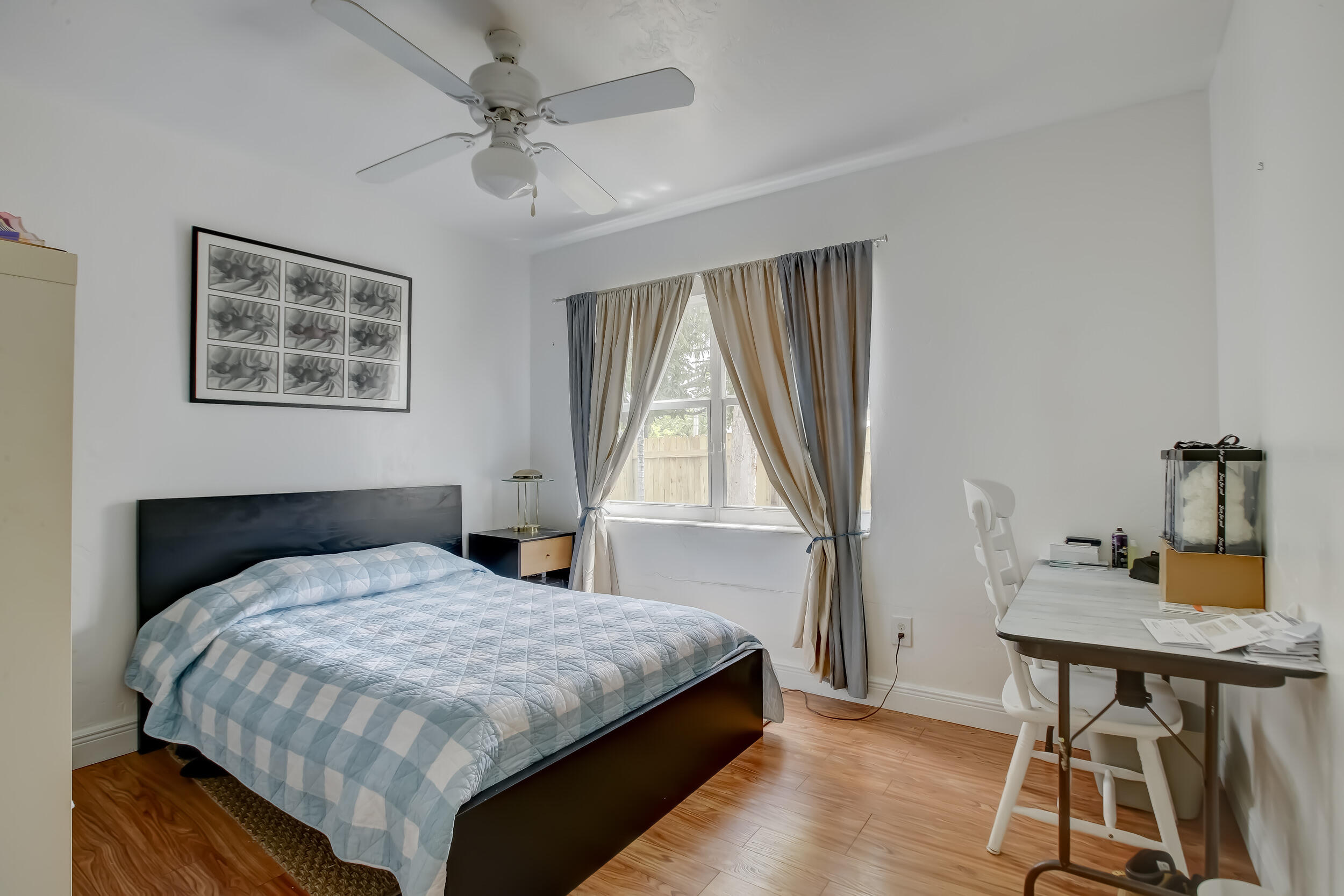 1413 Dewey Street, Hollywood