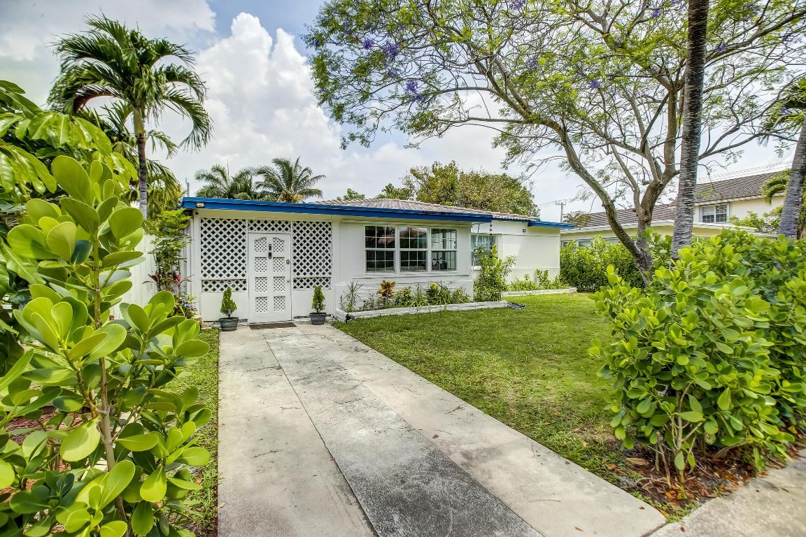 1413 Dewey Street, Hollywood