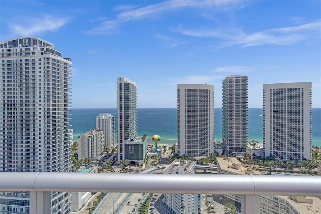2602 E Hallandale Beach Boulevard Unit: R2107