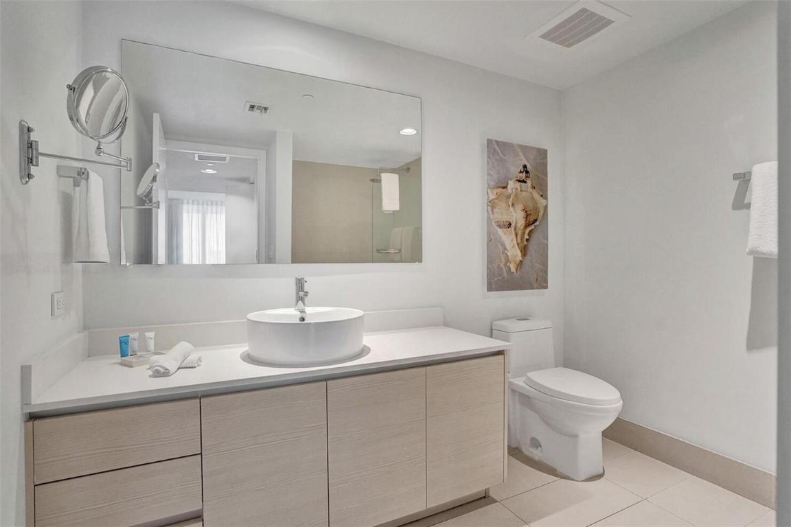 2602 E Hallandale Beach Boulevard Unit: R2107