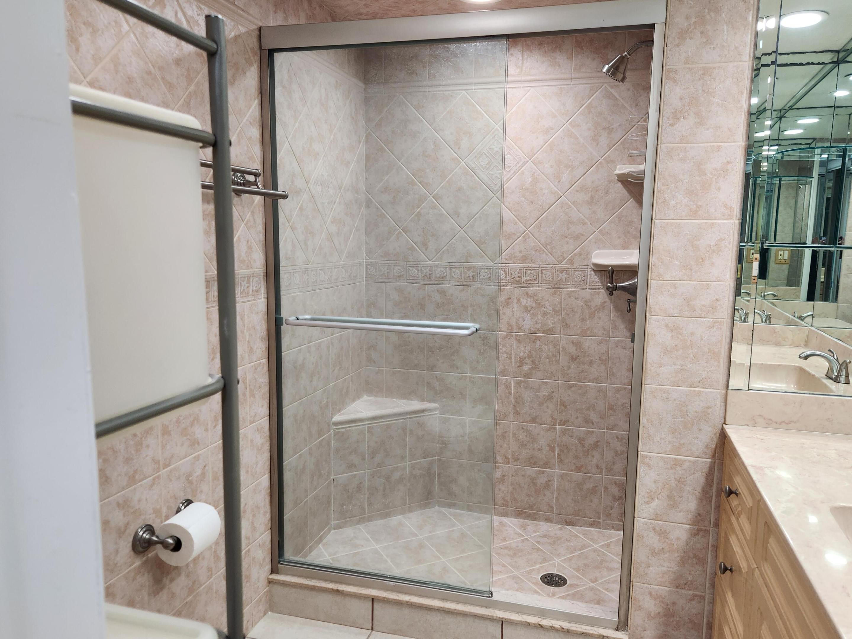 644 NW 13th Street Unit: 17