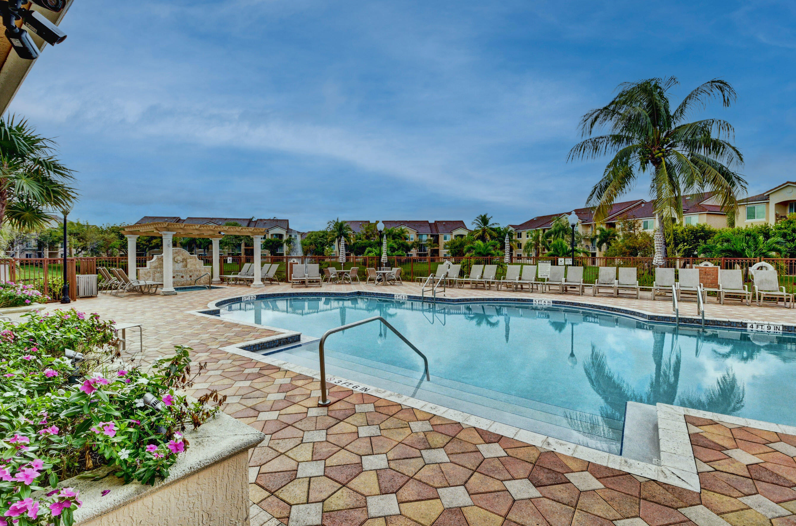 116 Villa Circle Unit: 116