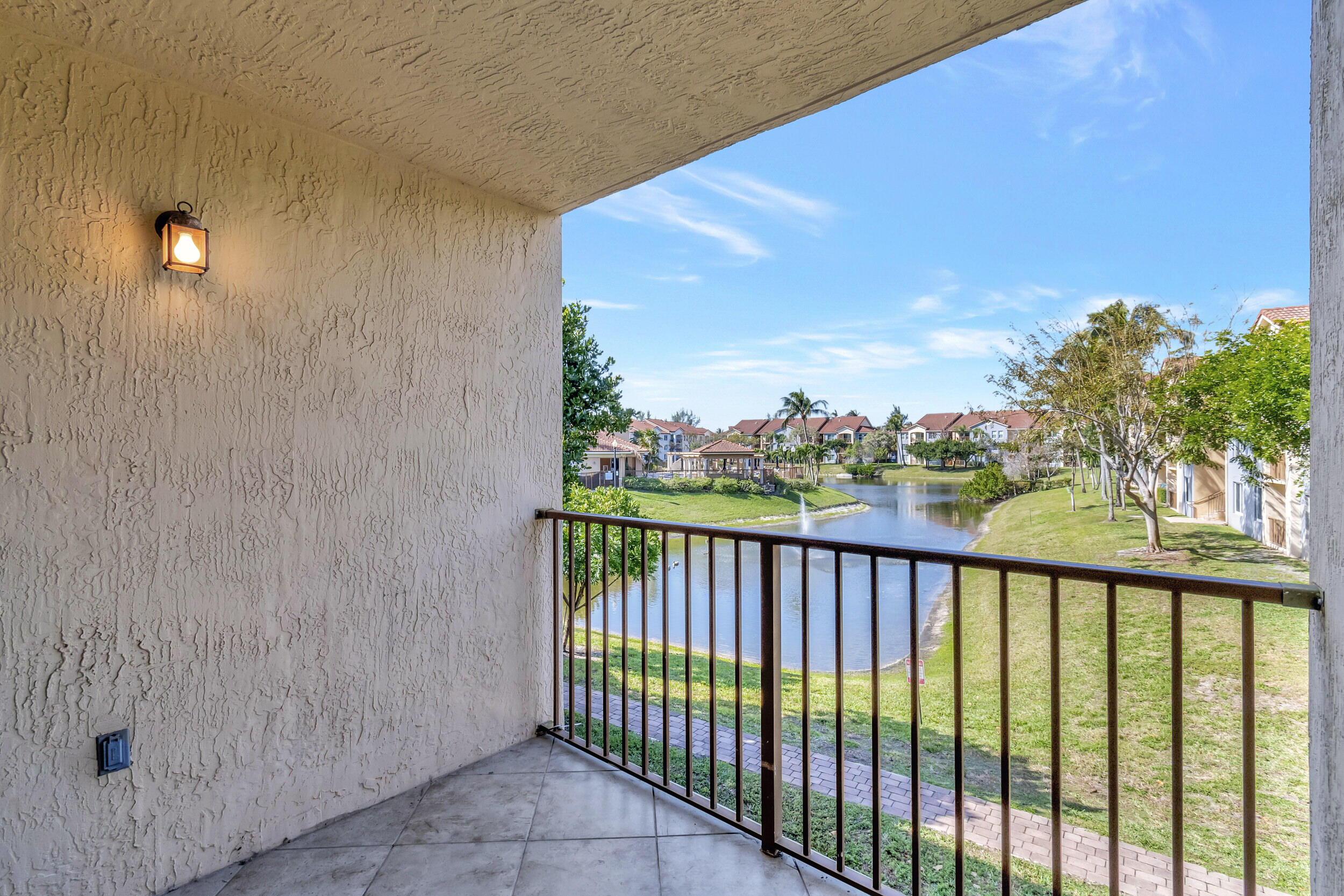 116 Villa Circle Unit: 116