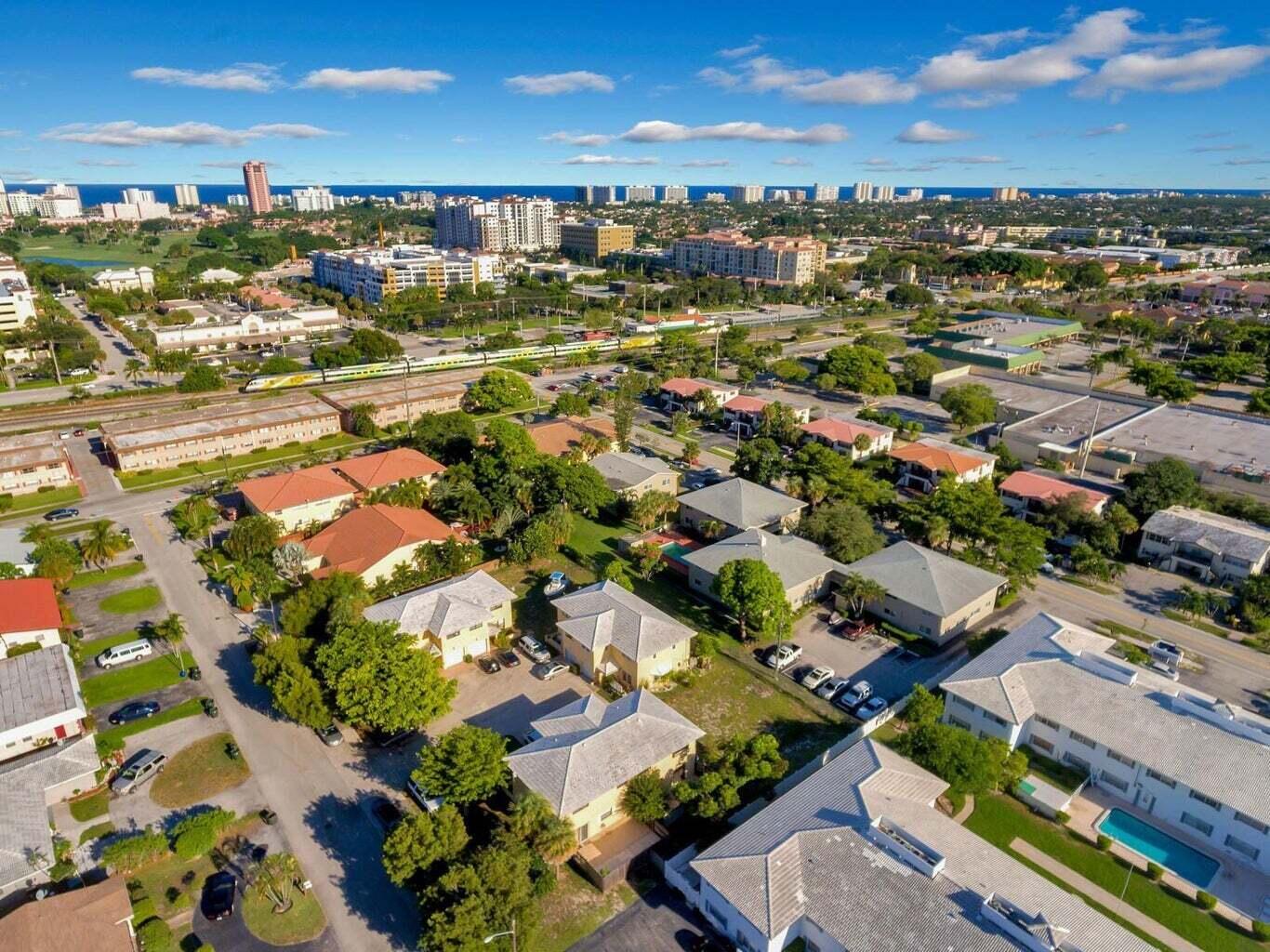 252 SW 6th Street Unit: 4