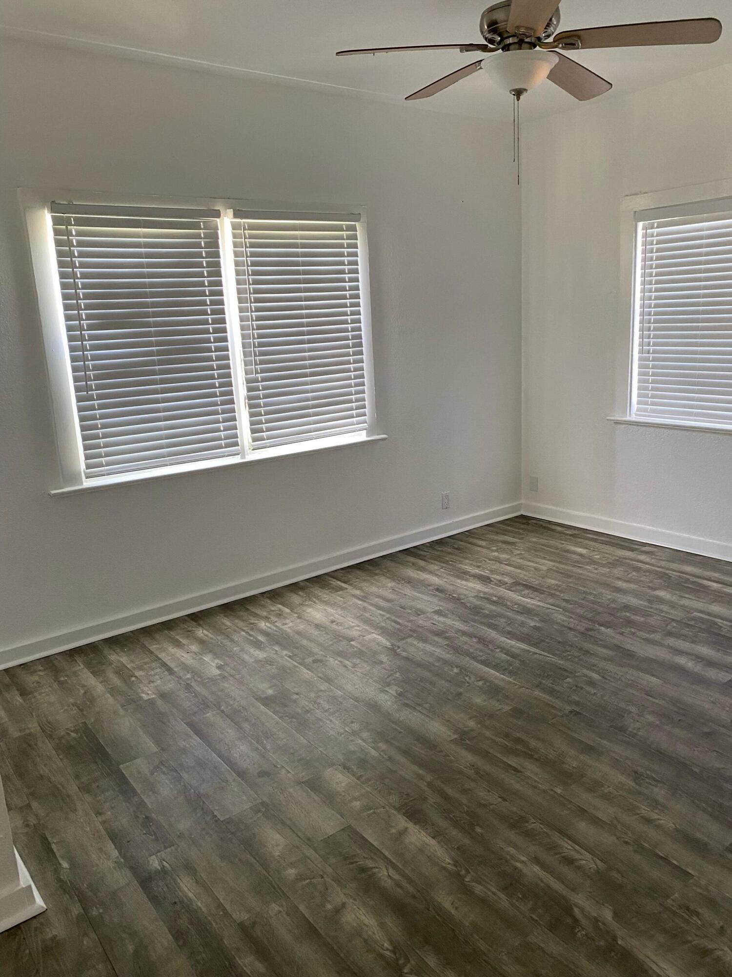 215 S Seacrest Boulevard 1, Boynton Beach Unit: 1