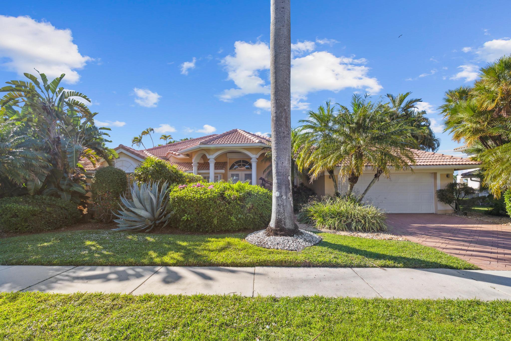 10625 Maple Chase Drive