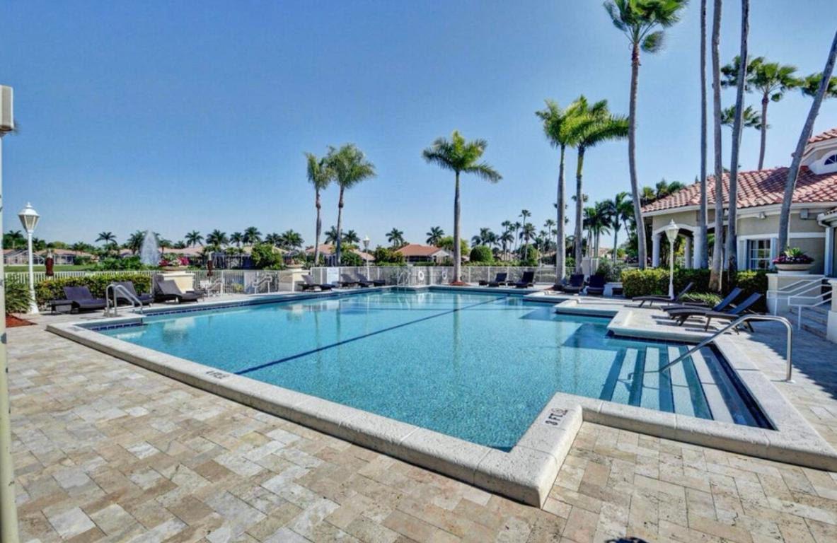 10625 Maple Chase Drive