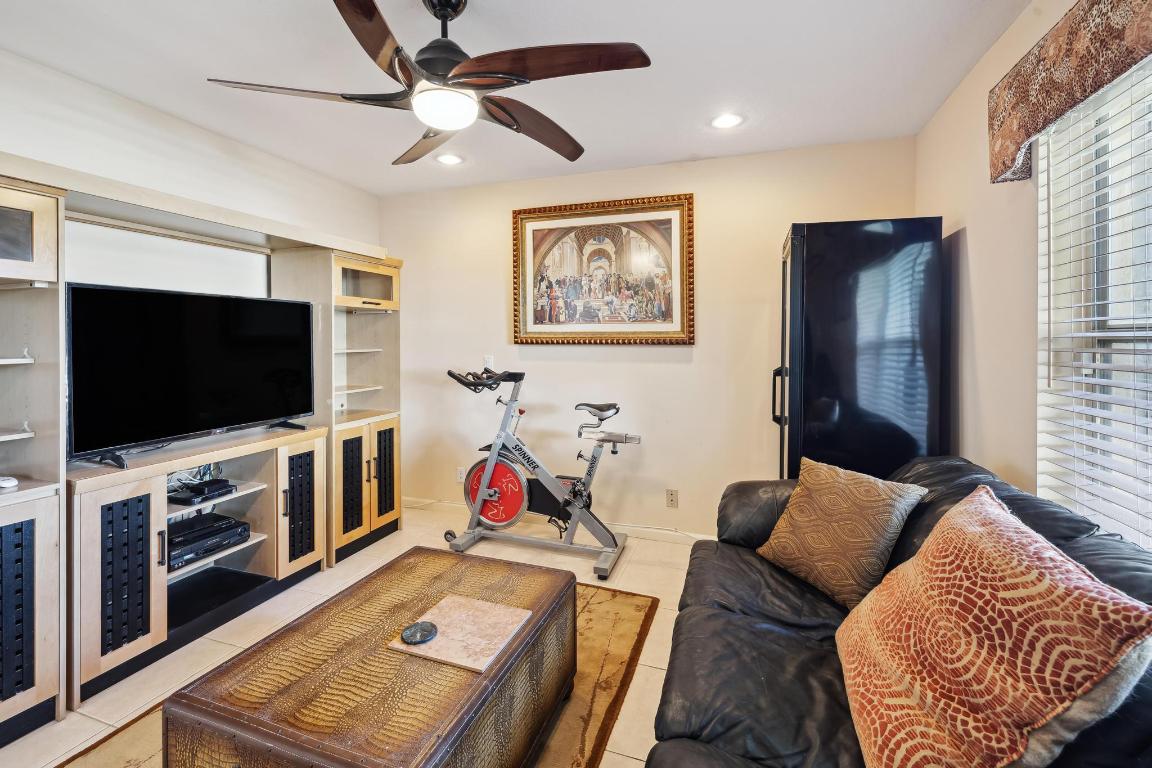 10625 Maple Chase Drive