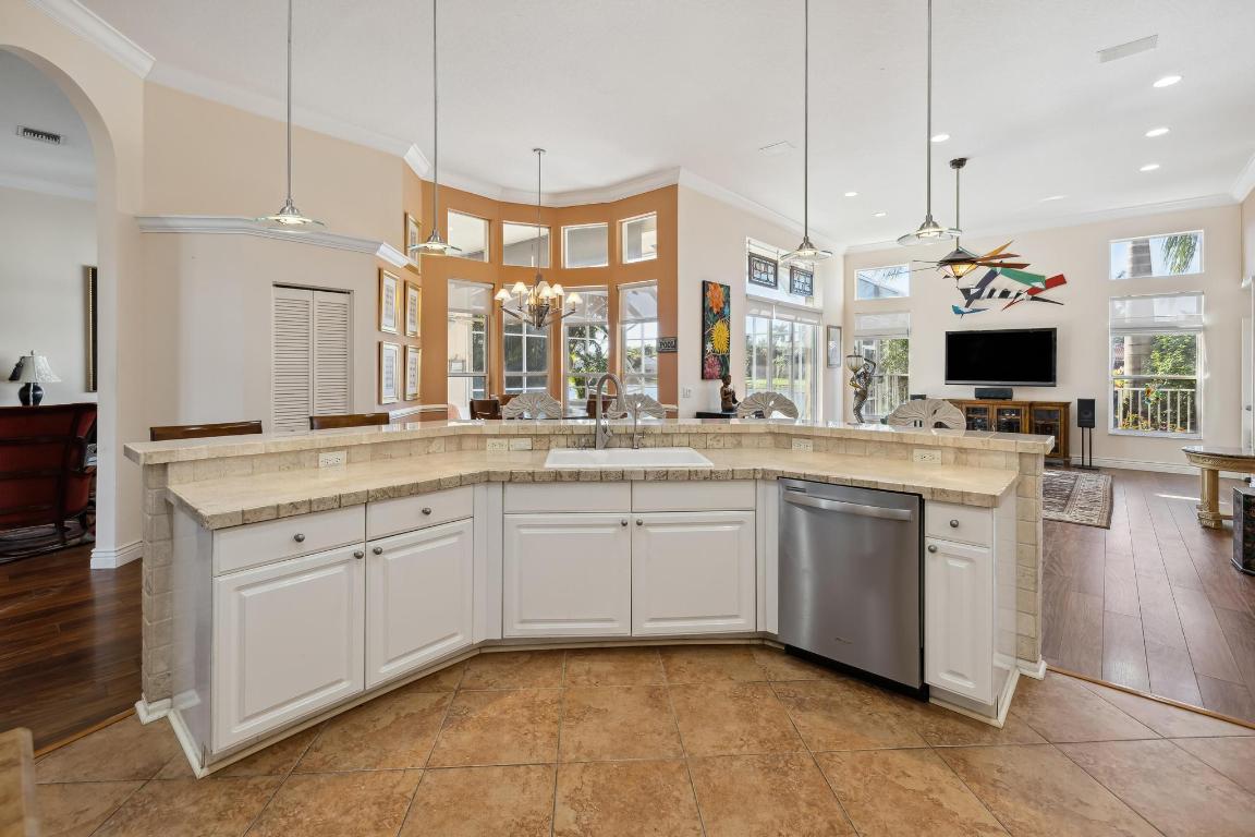 10625 Maple Chase Drive