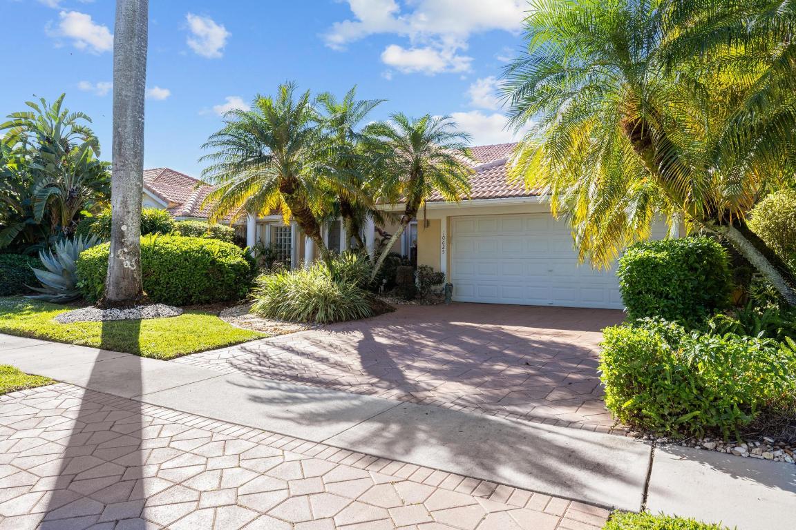 10625 Maple Chase Drive