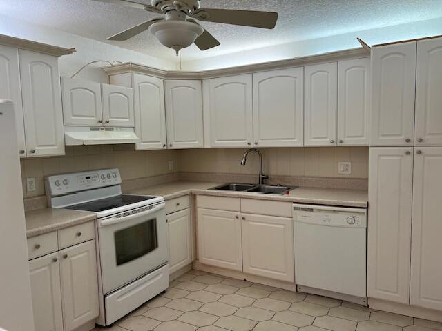 22775 SW 66th Avenue 102