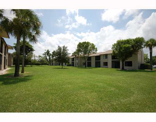 21951 Soundview Terrace 203