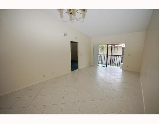 21951 Soundview Terrace 203