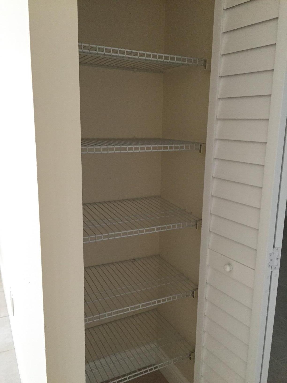 826 Twin Lakes Drive 18-D